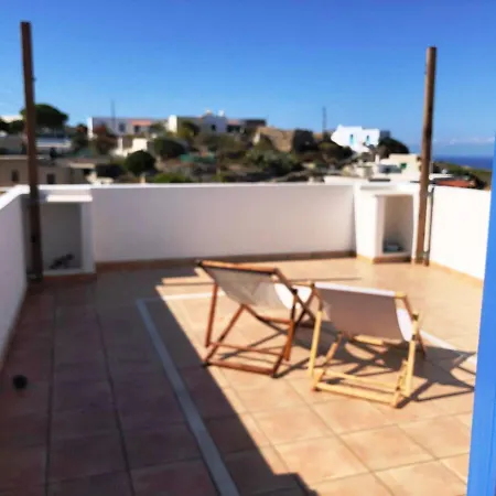 The Nest * Firopotamos